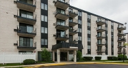 9118 W Elmwood Dr Apt 2m Niles, IL 60714 - Image 1663536