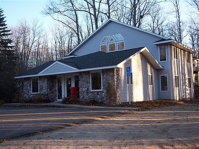 639 W. Higgins Lake Dr - Image 2418506