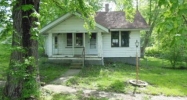 302 East St. Winslow, IN 47598 - Image 4294083