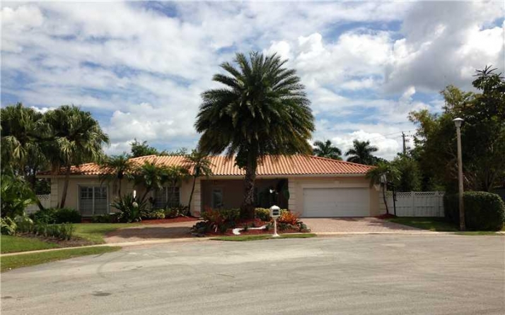 16686 GOLFVIEW DR - Image 8268699