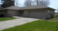 205 E Slater Ave Hinckley, IL 60520 - Image 8356539