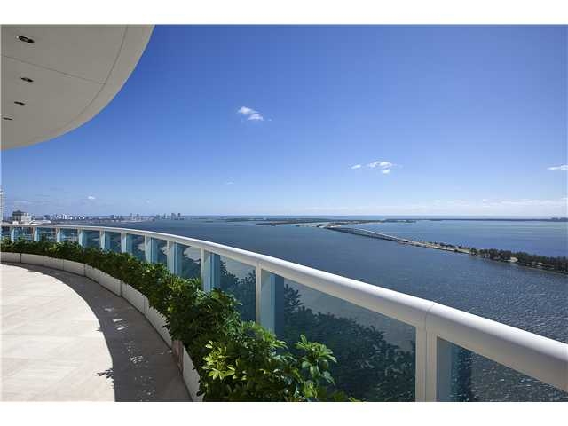 2127 BRICKELL AV # PH4000 - Image 9697185