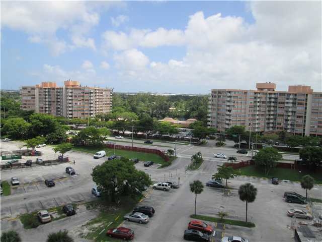 1301 NE MIAMI GARDENS DR # 913W - Image 10588898