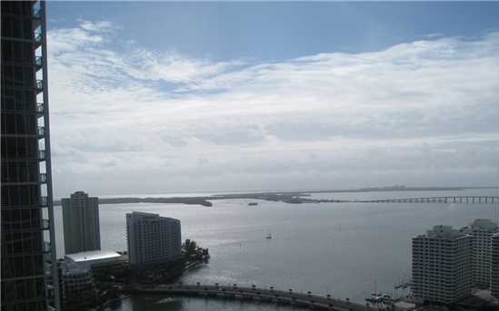 485 BRICKELL AV # 3109 - Image 10826195