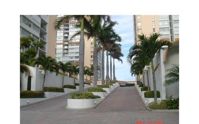 1904 S OCEAN DR # 305 - Image 11184505