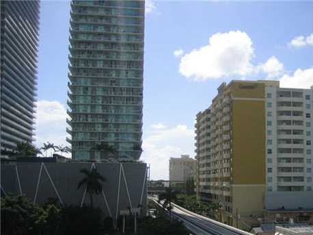 1050 BRICKELL AV # 414 - Image 11308477