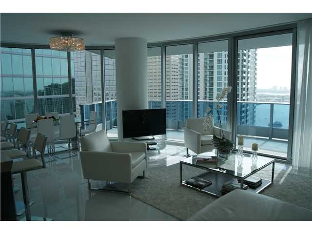 200 BISCAYNE BLVD WY # 3301 - Image 11636836