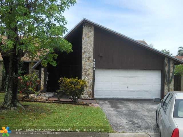 7200 NW 45TH CT - Image 11666344