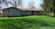 322 E State Street Waggoner, IL 62572 - Image 12303219