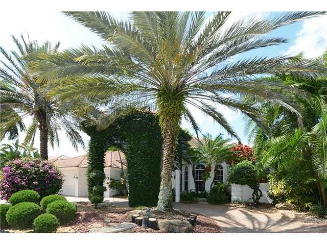 2522 POINCIANA DR - Image 12590732