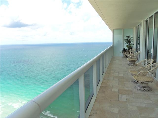 1830 OCEAN DR - SEASONAL # 4808 - Image 13087298