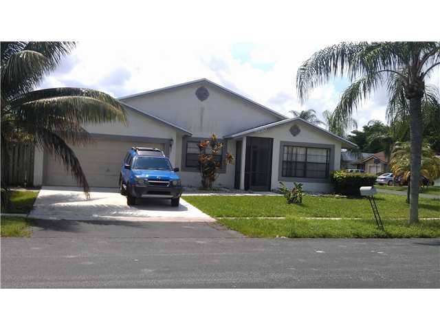 9230 NW 53RD CT - Image 13568560