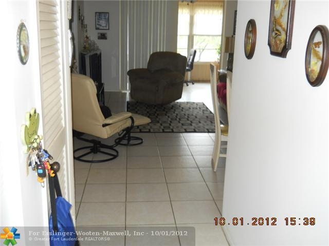 3051 SUNRISE LAKES DR # 201 - Image 13825738