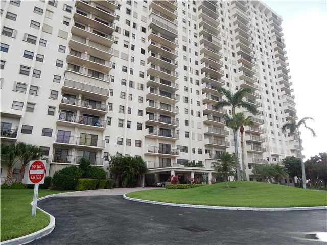 1201 S OCEAN DR # 319S - Image 15644875