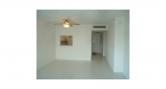 20100 W Country Club Dr # PH-03 Miami, FL 33180 - Image 16626912