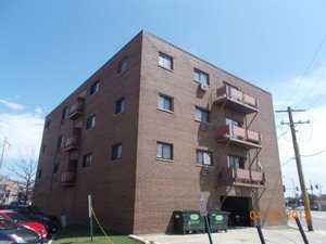 7610 W Grand Ave Apt 3a