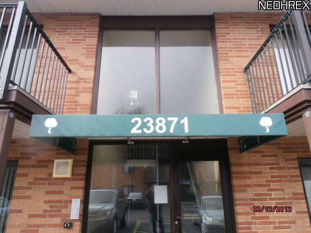 23871 David Dr Unit 202