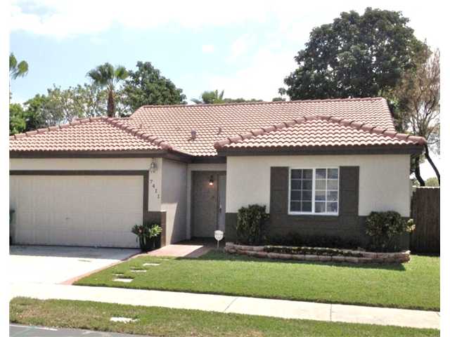 7411 SW 157 CT