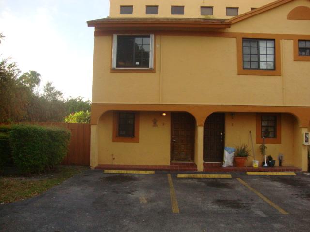 11747 Sw 18th St Apt 9