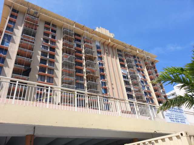 1600 S Ocean Dr Apt 18k