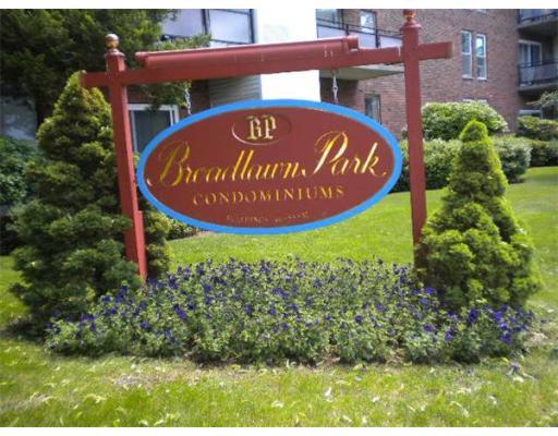 Broadlawn Park #111