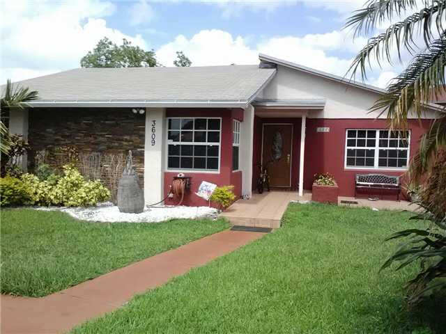 3609 SW 112 PL # 3609