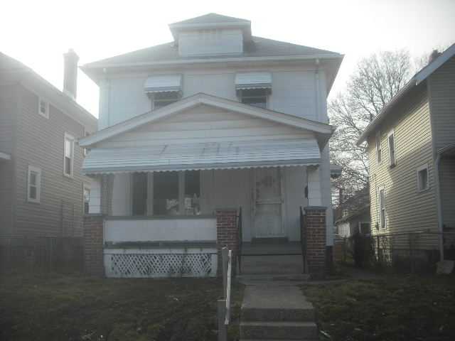 133 S Terr Ave