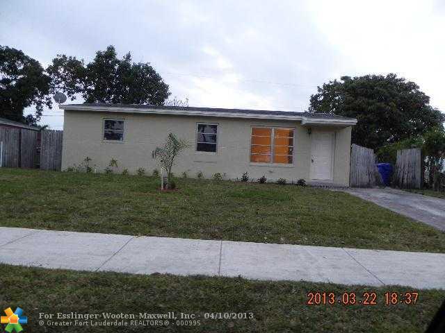 1420 NW 68TH TER