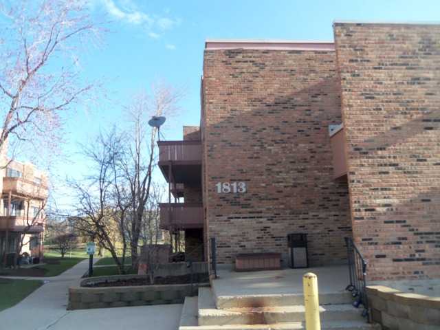 1813 Hemlock Pl Apt 203