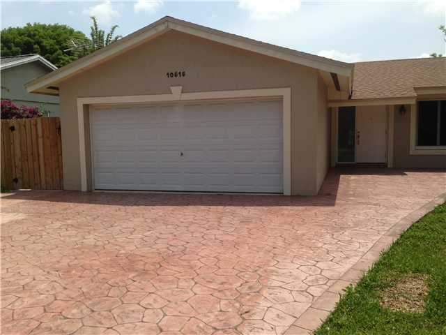 10515 SW 138 CT