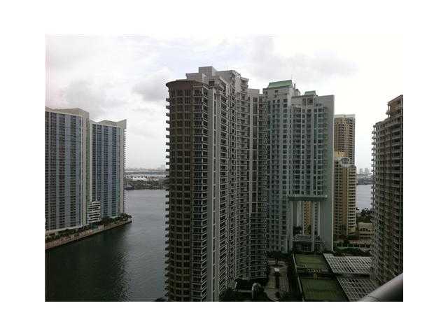 495 BRICKELL AV # 2404