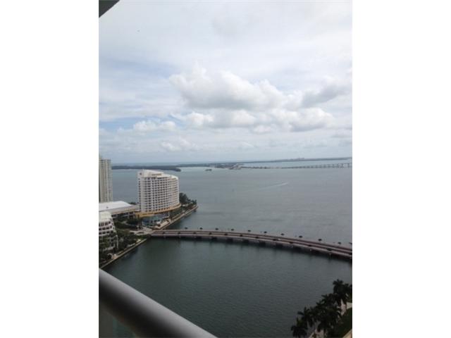 495 BRICKELL AV # 2705