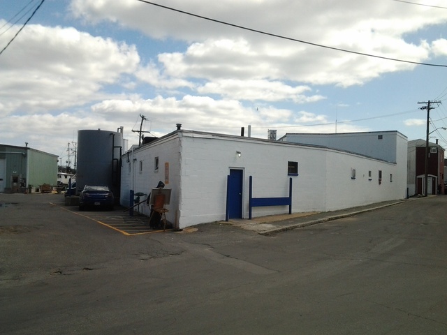 80 Commercial St