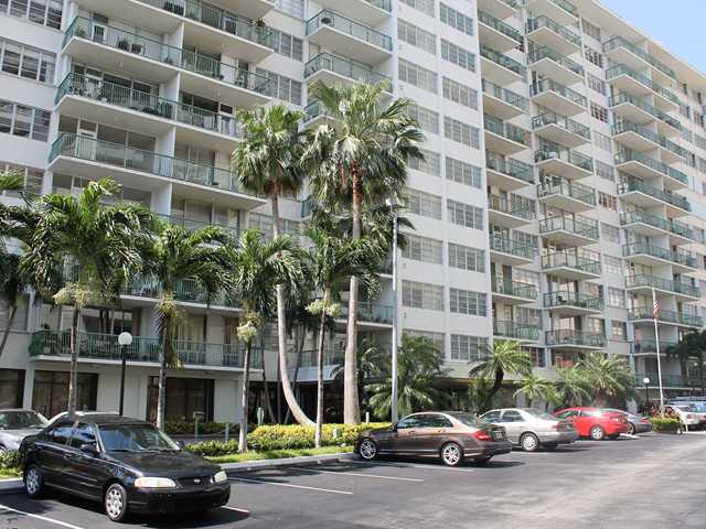 1408 BRICKELL BAY DR # 1112