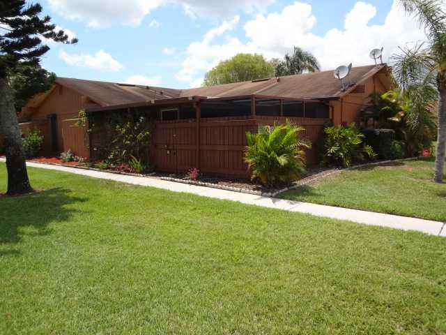 15411 Crystal Lake Dr