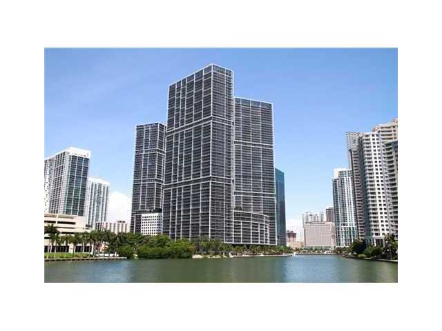 475 BRICKELL AV # 5013