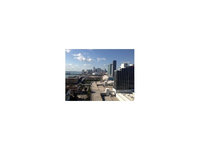 1750 N BAYSHORE DR # 2612