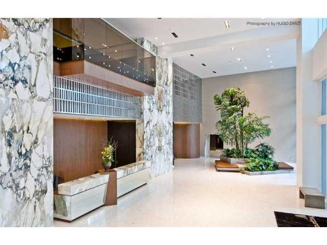 2020 N BAYSHORE DRIVE # 3502