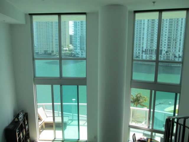 300 S BISCAYNE BL # L-616