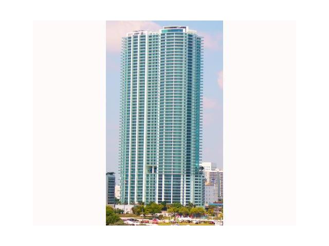 900 BISCAYNE BLVD # 2005