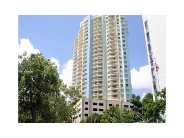 2475 BRICKELL AV # 2004