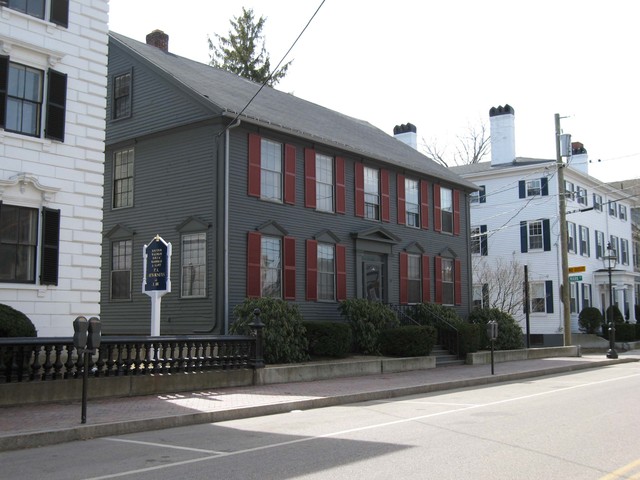 70 Court St