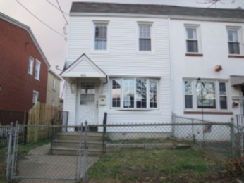 686 Garden St.