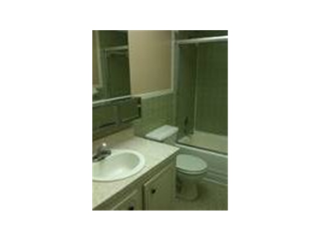 6960 MIAMI GARDENS DR # 2-518