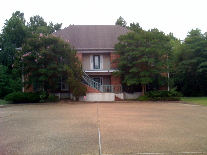 1911 Dunbarton Dr