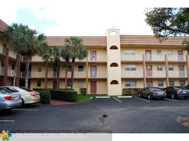 8345 Sunrise Lakes Blvd # 308