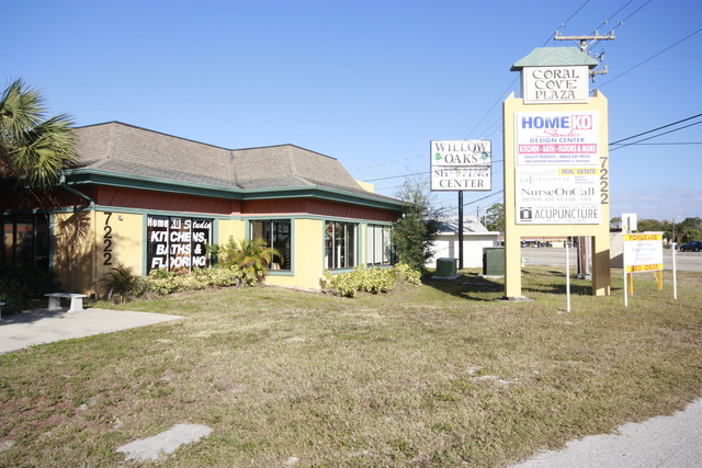 7222 S Tamiami Trail