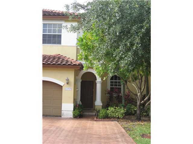 12757 SW 49 CT