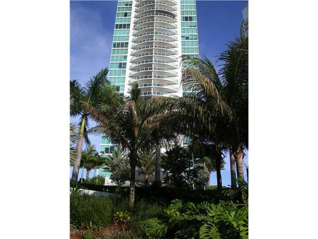 2101 BRICKELL AV # 1601