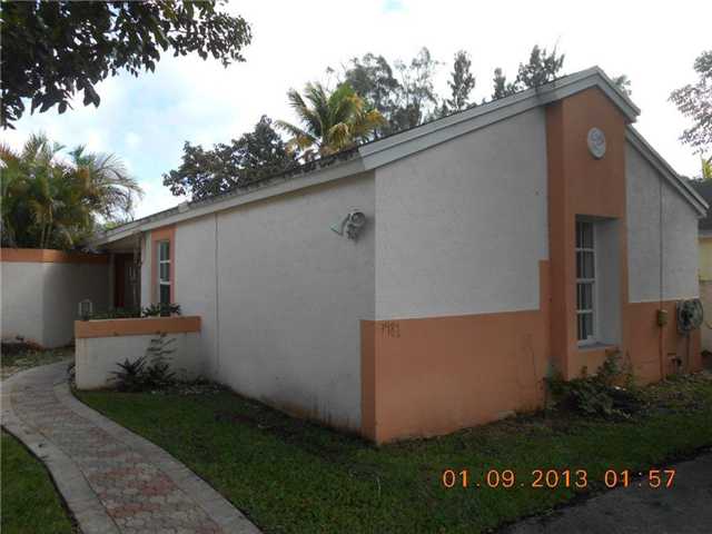 7481 SW 149 CT